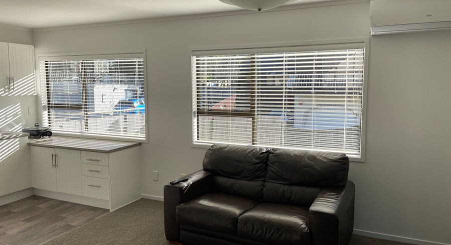  at 5 Mongorry Place, Mount Roskill, Auckland