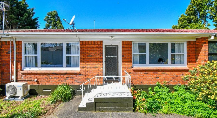  at 2/10 Mahon Place, Papatoetoe, Manukau City, Auckland