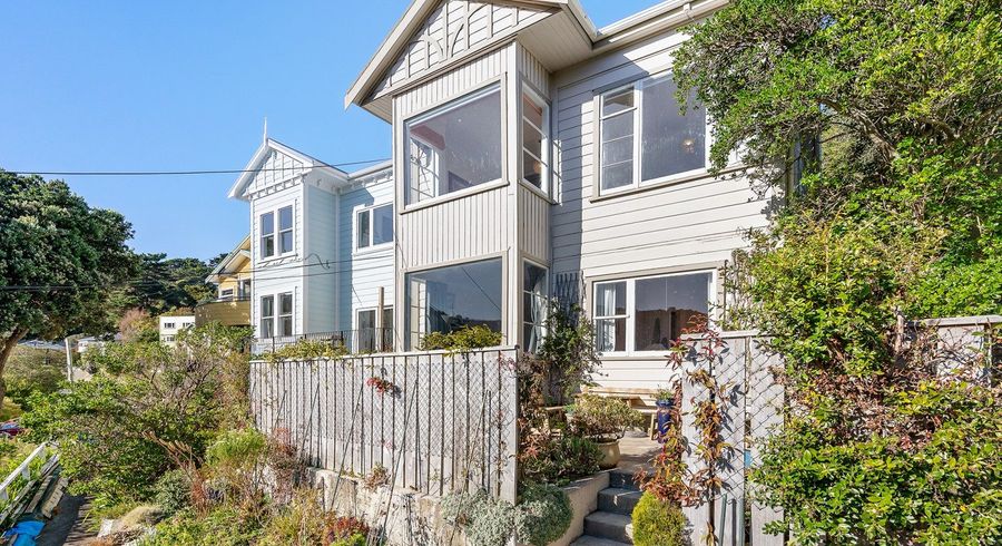  at 22 Jackson Street, Island Bay, Wellington