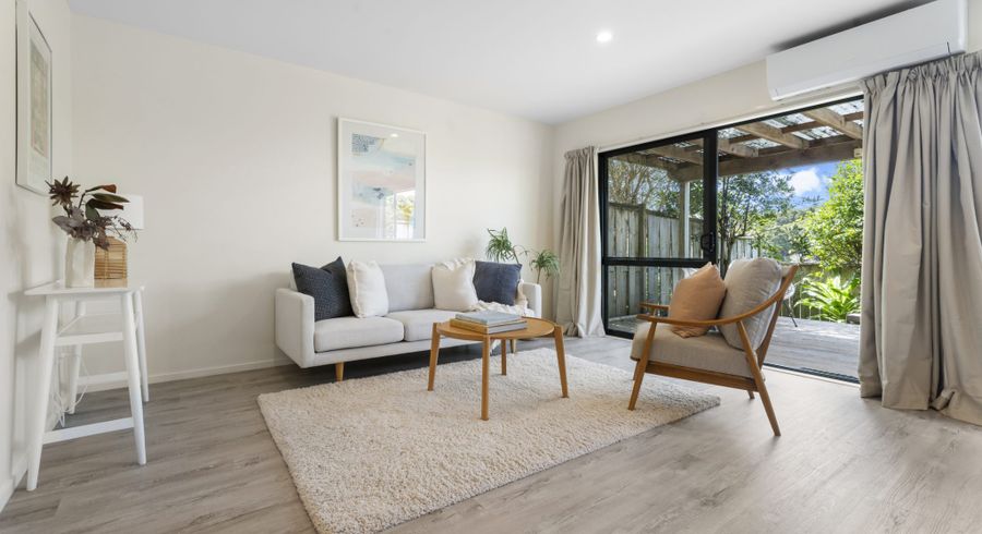  at 427 Albany Highway, Albany, North Shore City, Auckland