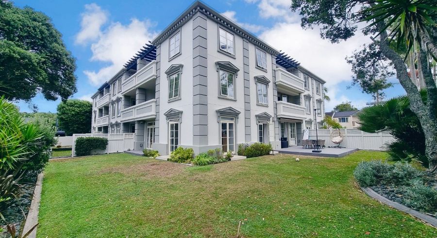  at GB/8 Sidmouth Street, Mairangi Bay, North Shore City, Auckland