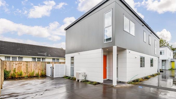  at 44b Pine Avenue, Upper Hutt, Upper Hutt, Wellington