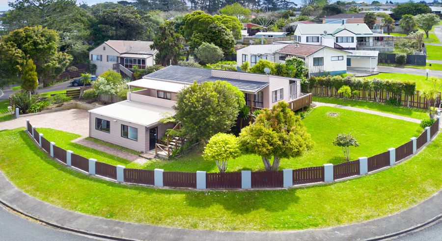  at 61 Anich Road, Massey, Auckland