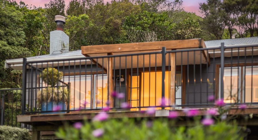  at 82 Cluny Road, Plimmerton, Porirua