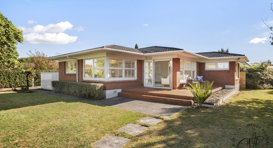  at 27 Callis Avenue, Opaheke, Papakura, Auckland