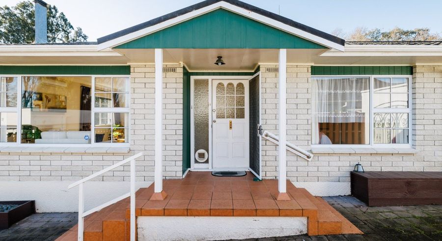  at 3 Perindale Drive, Chartwell, Hamilton