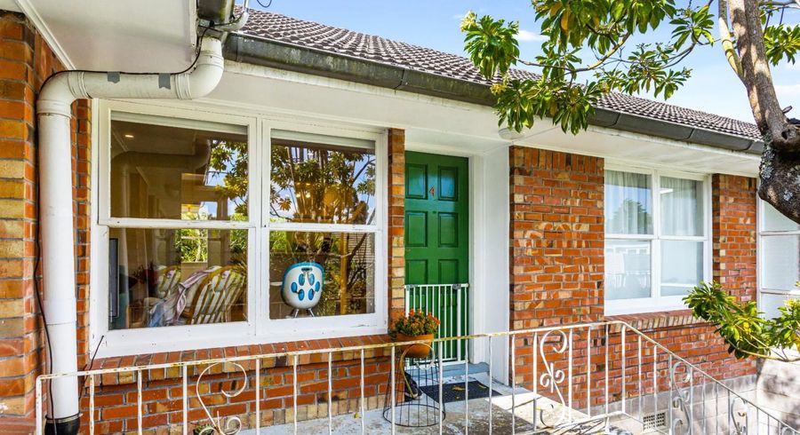  at 4/18 Cambria Road, Devonport, Auckland