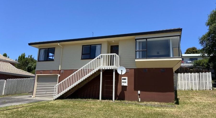  at 40 Barbados Drive, Unsworth Heights, North Shore City, Auckland