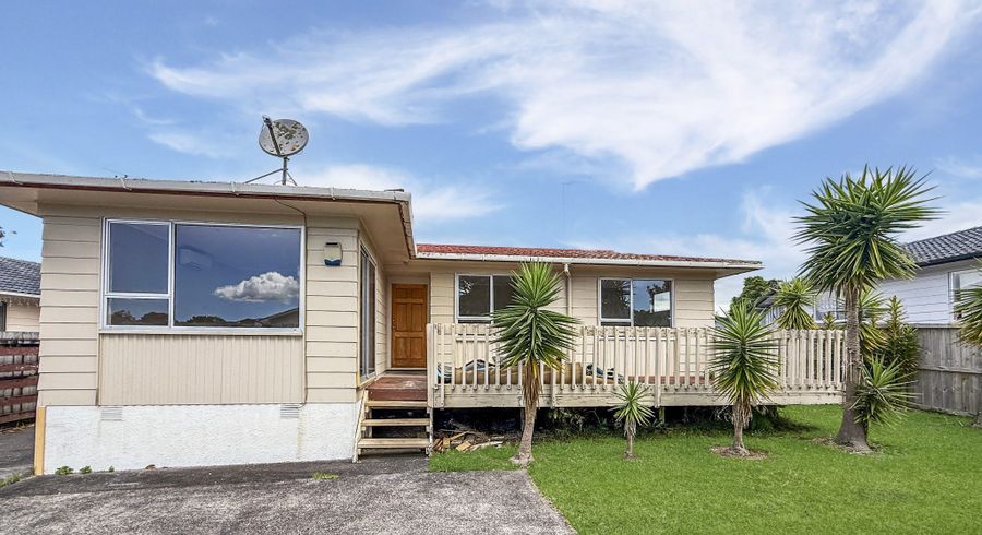  at 6 Chantelle Place, Papatoetoe, Manukau City, Auckland