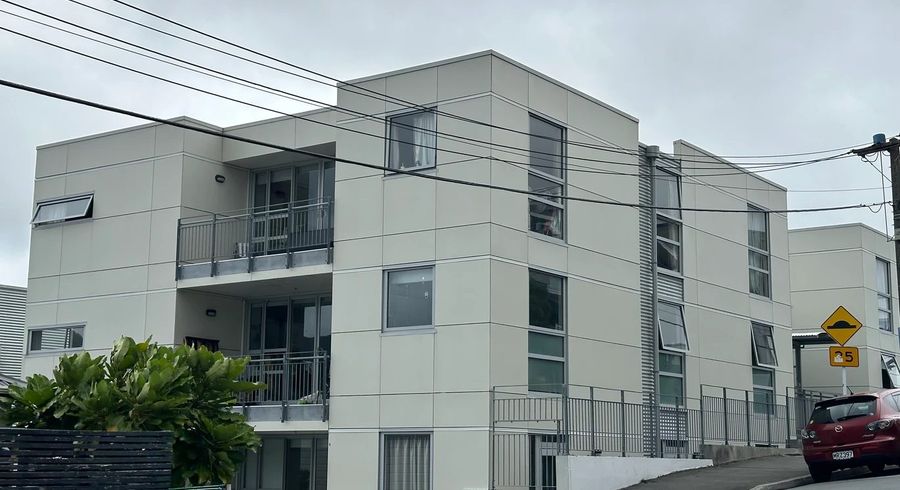  at 7A/27 Hanson Street, Mount Cook, Wellington