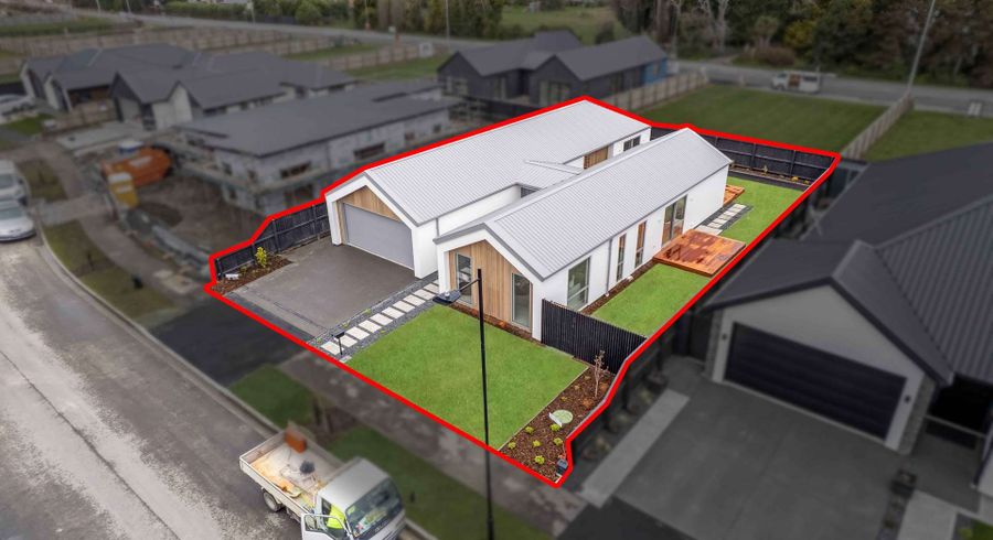  at 11 Twin Meadows Drive, Casebrook, Christchurch City, Canterbury
