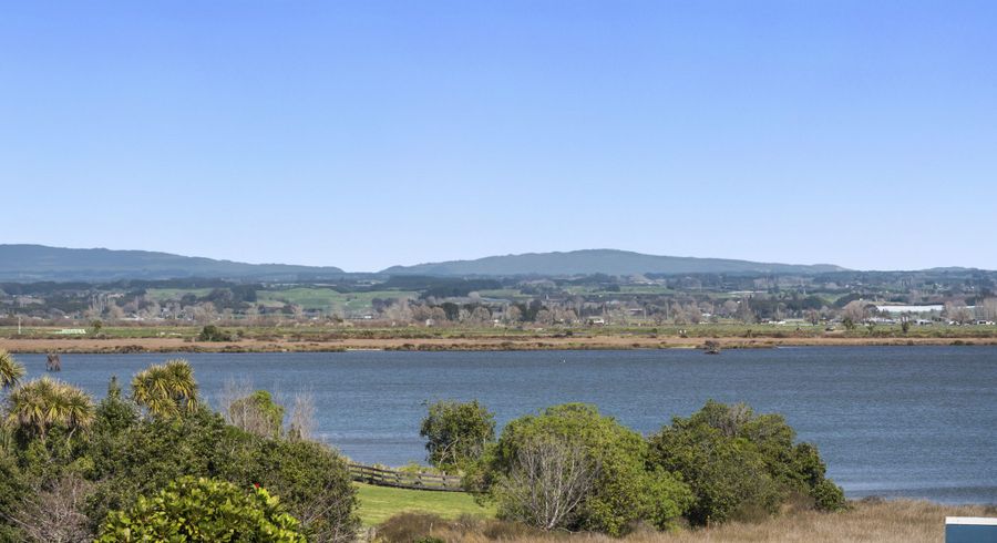  at 575 Pukehina Parade, Pukehina, Western Bay Of Plenty, Bay Of Plenty