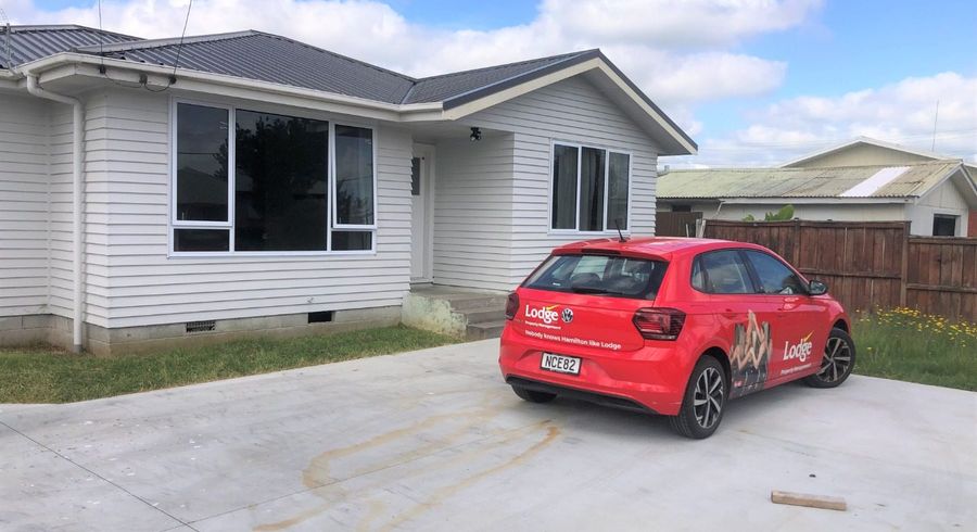  at 15 English Street, Saint Andrews, Hamilton, Waikato