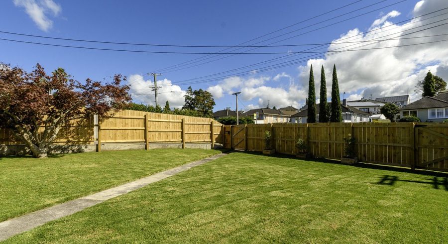  at 454 Fraser Street, Parkvale, Tauranga