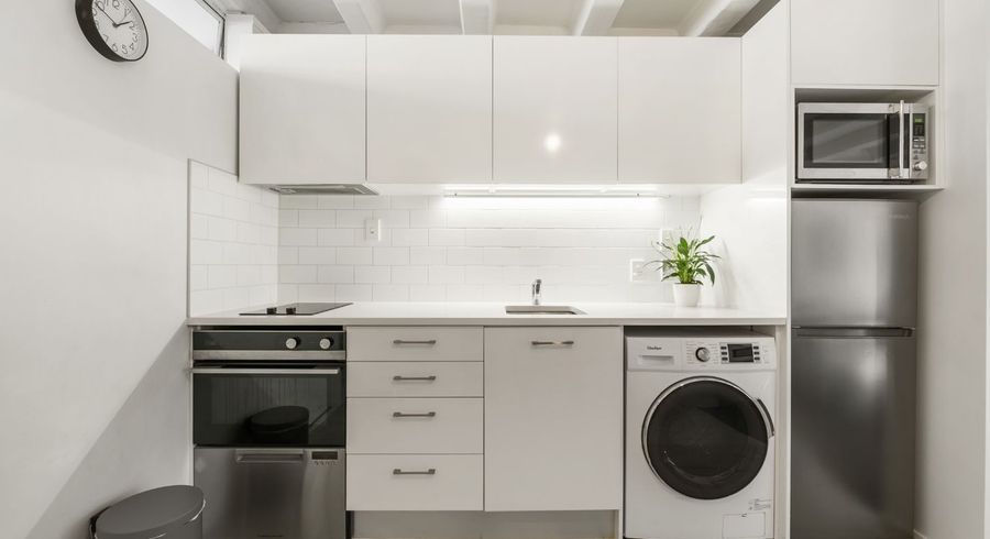 at 18/67 Princes Street, Northcote Point, North Shore City, Auckland