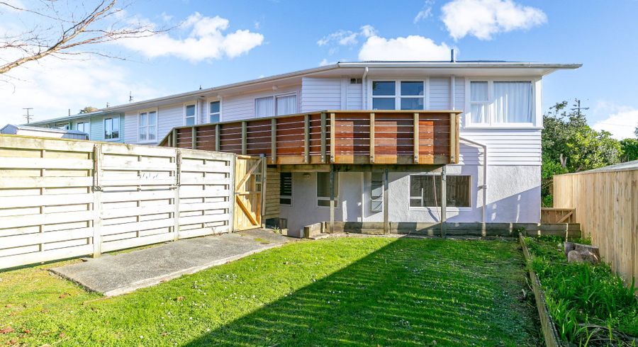  at 32 Lynda Ave, Paparangi, Wellington, Wellington