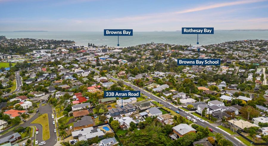  at 33b Arran Road, Browns Bay, North Shore City, Auckland