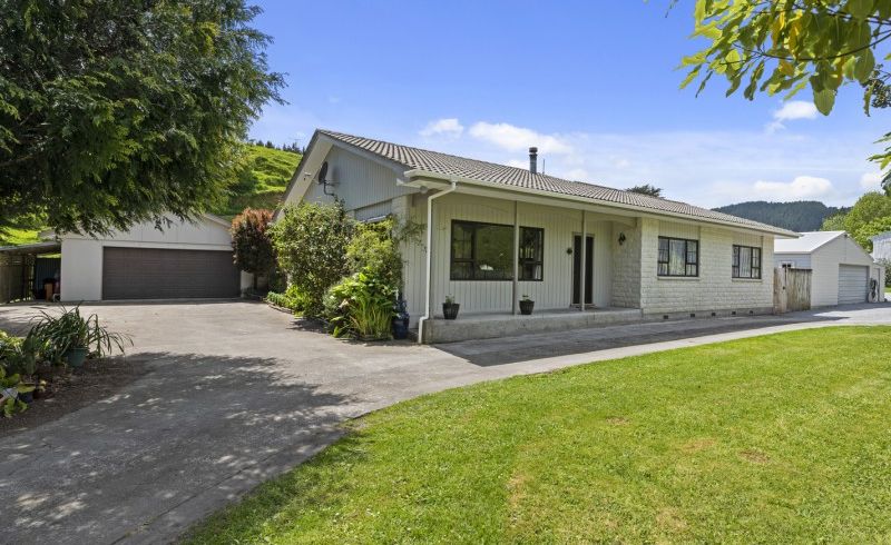  at 87 Wallace Road, Koputaroa