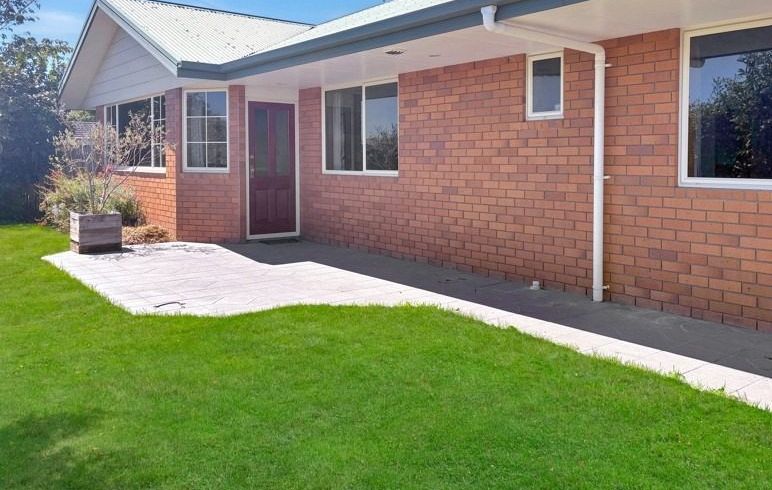  at 2 Church Street, Hampstead, Ashburton