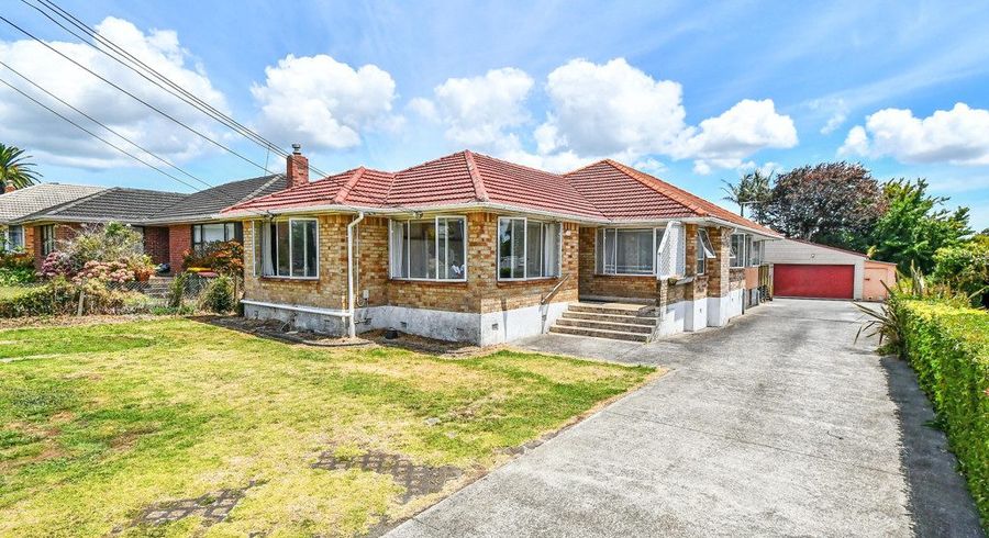  at 28 Fairview Road, Papatoetoe, Auckland