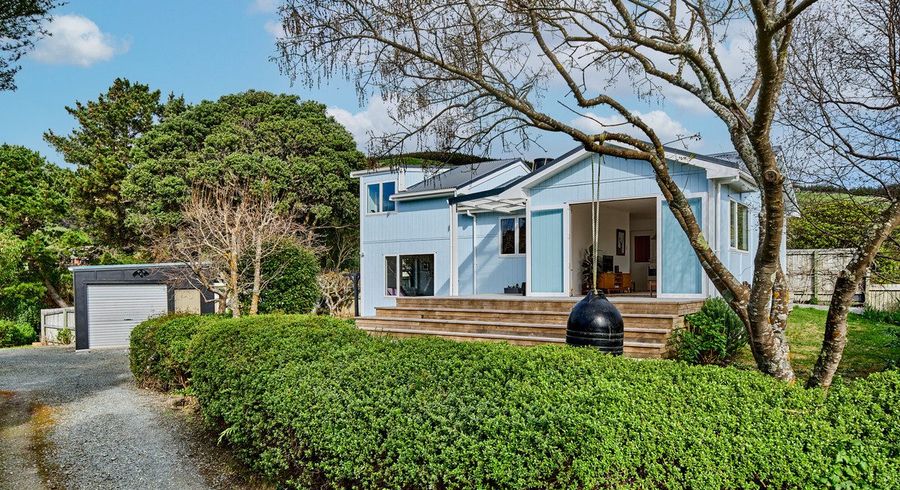  at 122 Muri Road, Pukerua Bay, Porirua