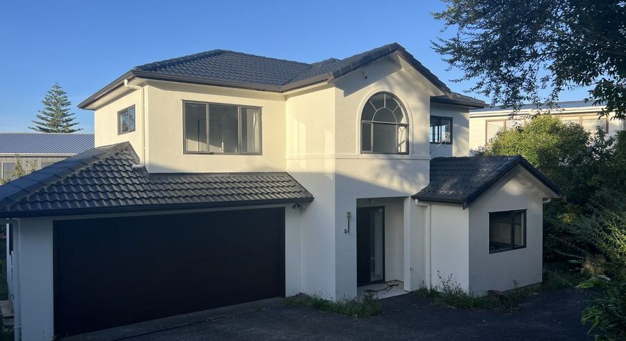  at 282A East Coast Road, Forrest Hill, North Shore City, Auckland