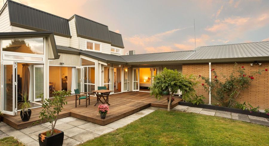 at 23 Gilbass Avenue, Hamilton Lake, Hamilton, Waikato