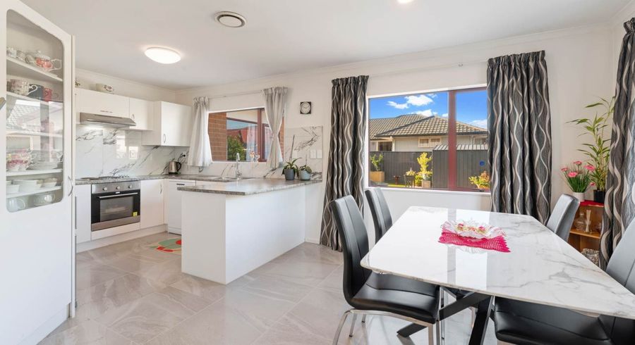  at 52 Bellville Drive, Clendon Park, Manukau City, Auckland