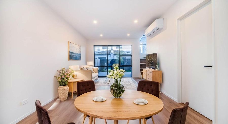  at 15/85 Cascades Road, Pakuranga Heights, Manukau City, Auckland