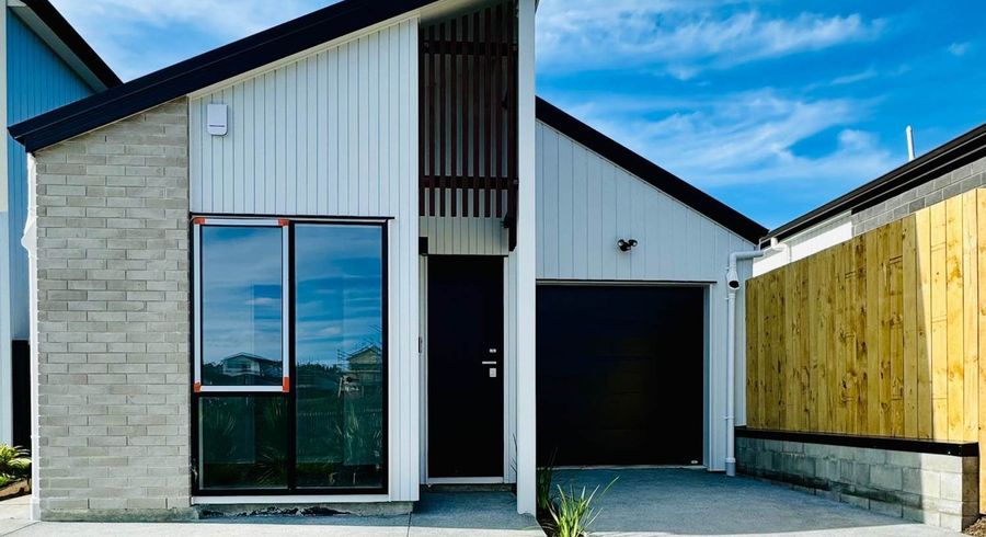  at 38 Papai Lane, Massey, Waitakere City, Auckland
