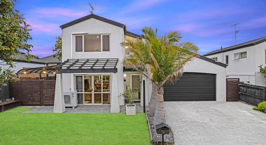  at 8 McKittrick Avenue, Flat Bush, Manukau City, Auckland