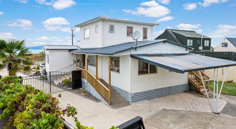  at 1253 East Coast Road, Pokeno