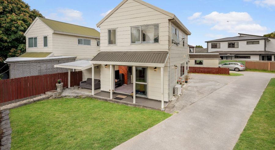  at 4/1 Thorn Place, Papatoetoe, Manukau City, Auckland