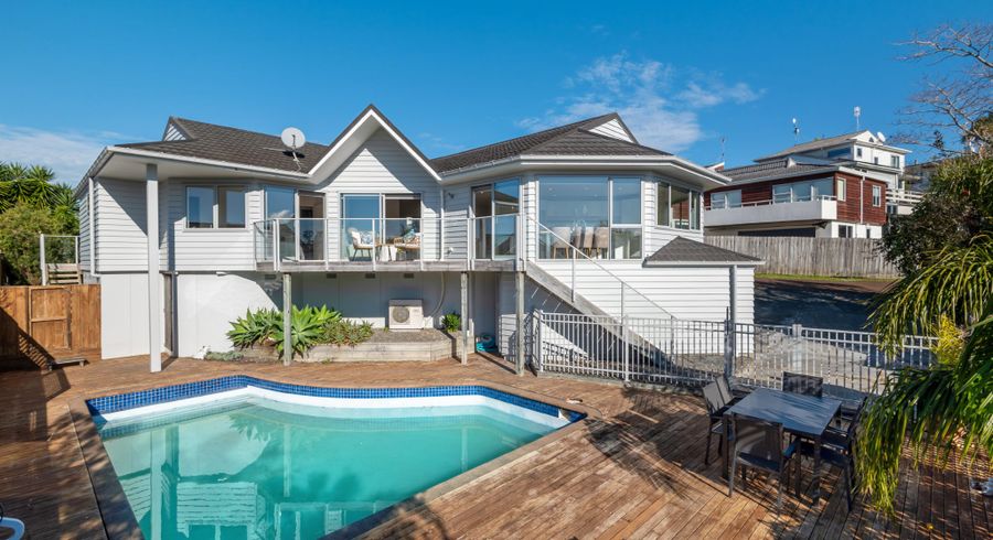  at 56 Fitzwilliam Drive, Torbay, North Shore City, Auckland