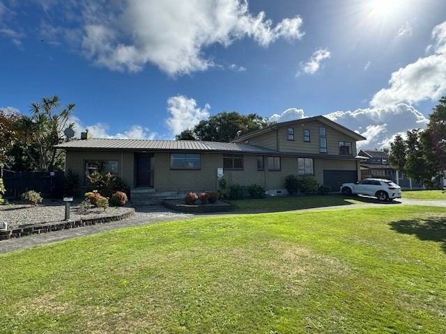  at 24 Pencarrow Street, Highbury, Palmerston North, Manawatu / Whanganui