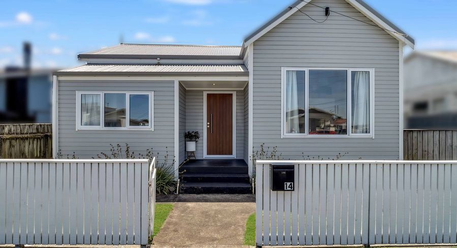  at 14 Lowther Street, Whanganui Central, Whanganui, Manawatu / Whanganui