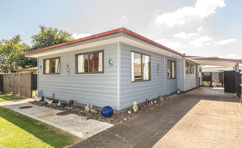  at 2 Buxton Road, Westmere, Whanganui