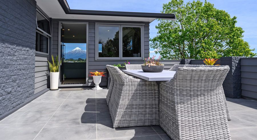  at 18C Montana Place, Merrilands, New Plymouth