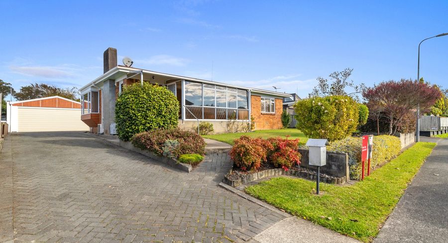  at 19 Rossiter Place, Chartwell, Hamilton, Waikato