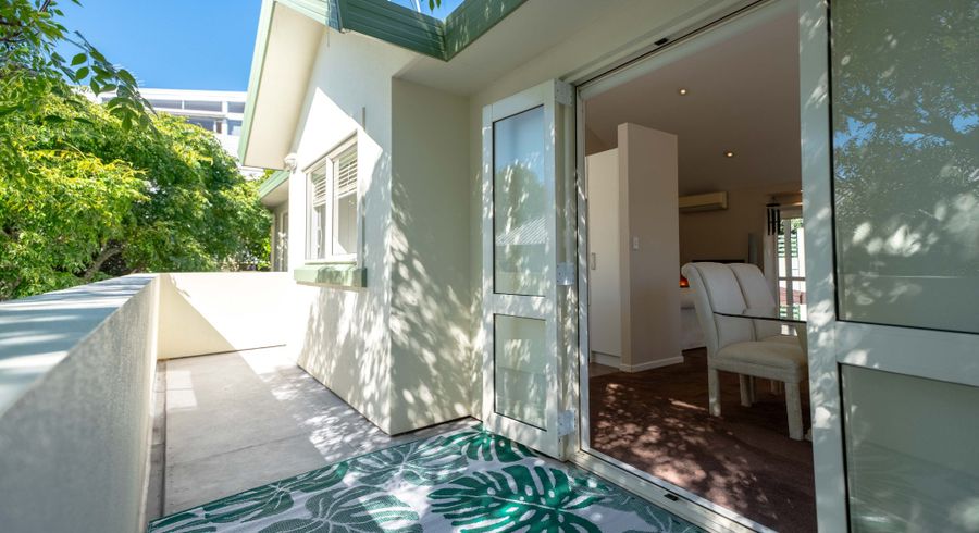  at 1 Alfred Street, Northcote Point, North Shore City, Auckland