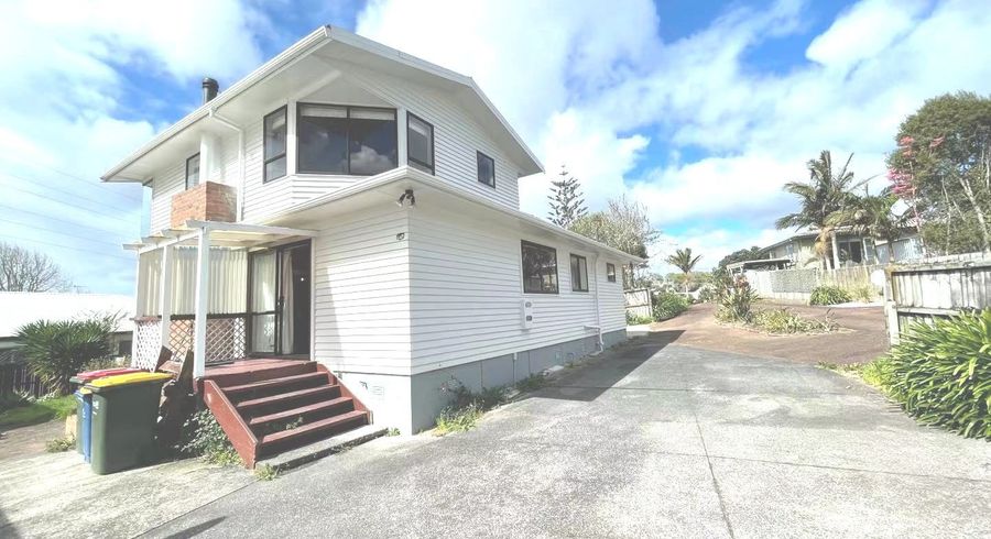  at 122 Triangle Road, Massey, Auckland