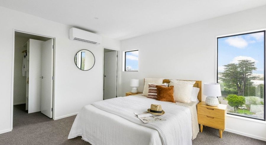  at 34 Ara Mara Hua, Henderson, Waitakere City, Auckland