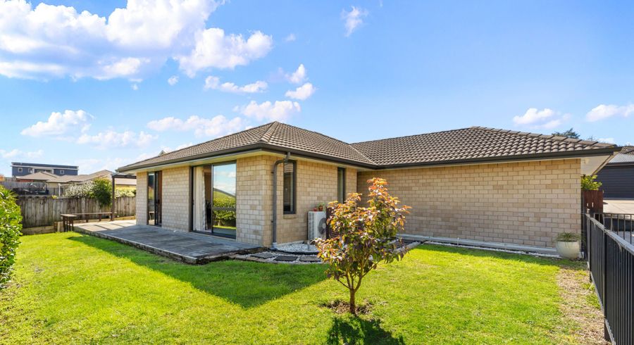 at 8 Ballintoy Park Drive, Welcome Bay, Tauranga, Bay Of Plenty