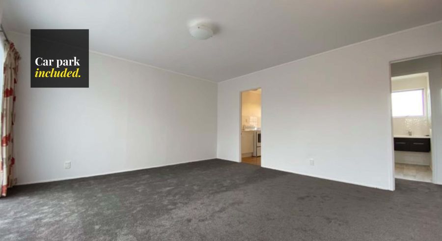  at 2/20 Turama Road, Royal Oak, Auckland City, Auckland