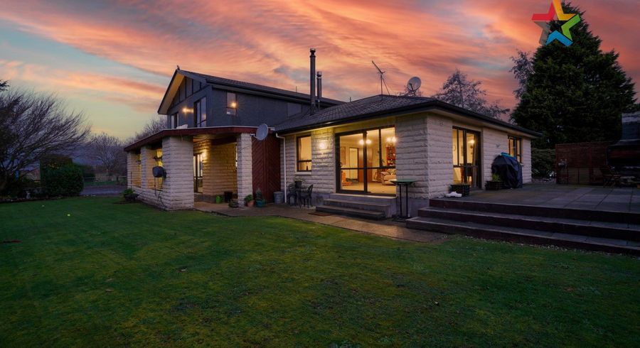  at 220 Mill Road South, Seaward Bush, Invercargill