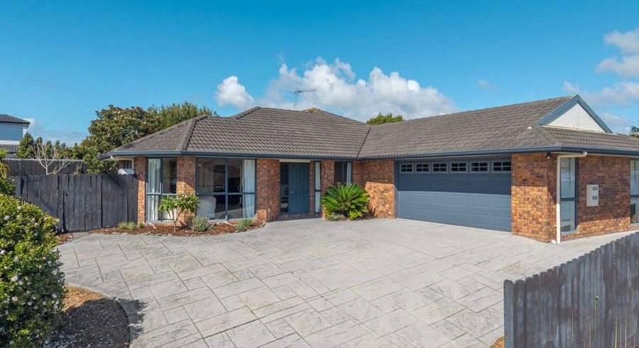  at 21 Blakewell Place, Beachlands, Manukau City, Auckland