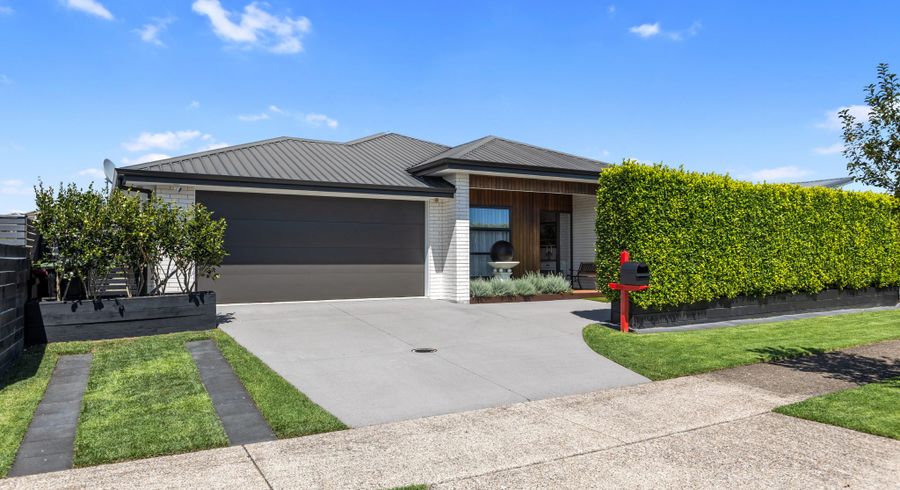  at 80 Penetaka Heights, Pyes Pa, Tauranga, Bay Of Plenty