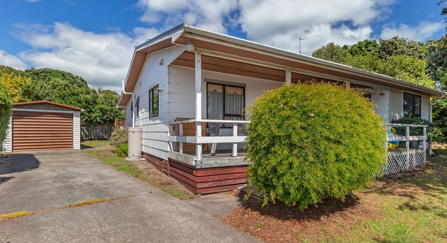  at 39 Koromiko Street, Otaki, Kapiti Coast, Wellington