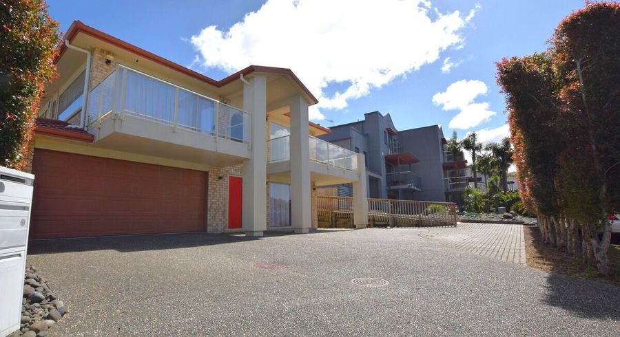  at 14 Provence Esplanade, Te Atatu Peninsula, Waitakere City, Auckland