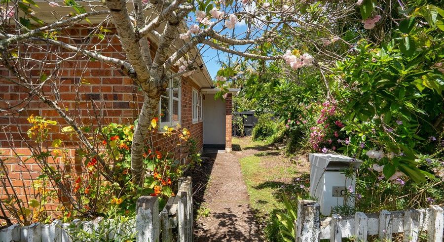  at 9C Kerr Street, Devonport, North Shore City, Auckland